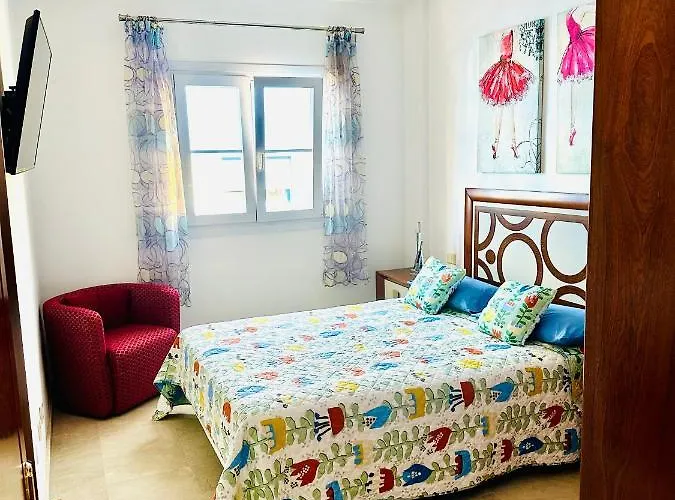 Elena Is A Comfortable And Well Located Flat Apartment Las Palmas / Gran Canaria